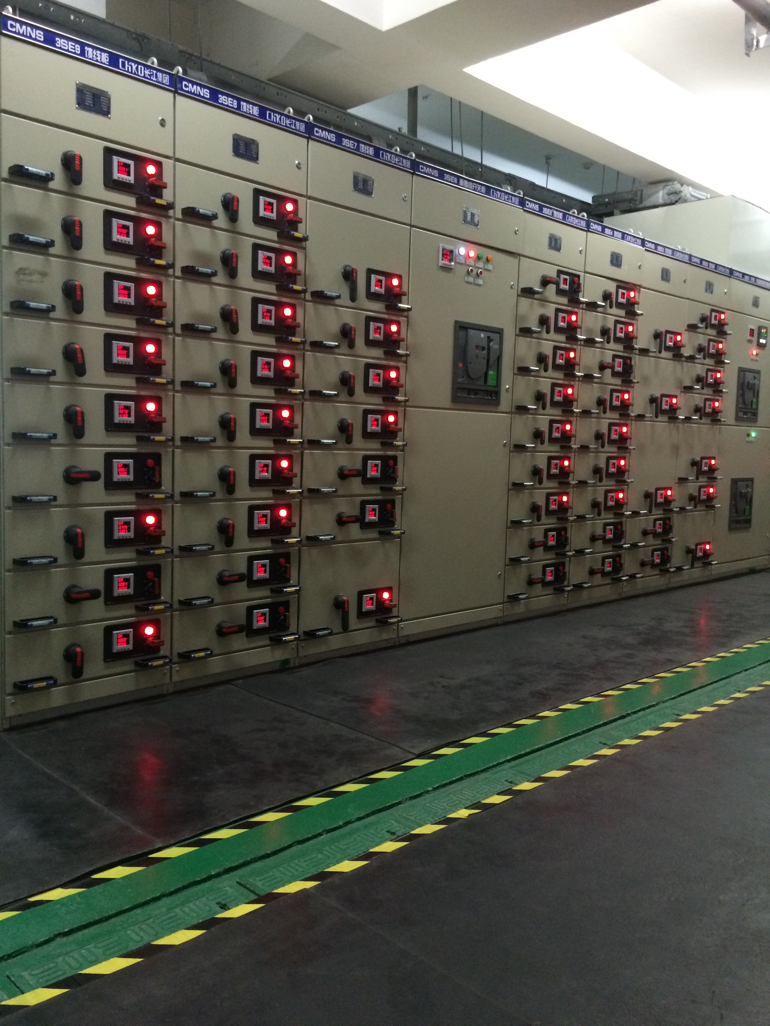 多多28电气成套设备 多多28电气成套设备